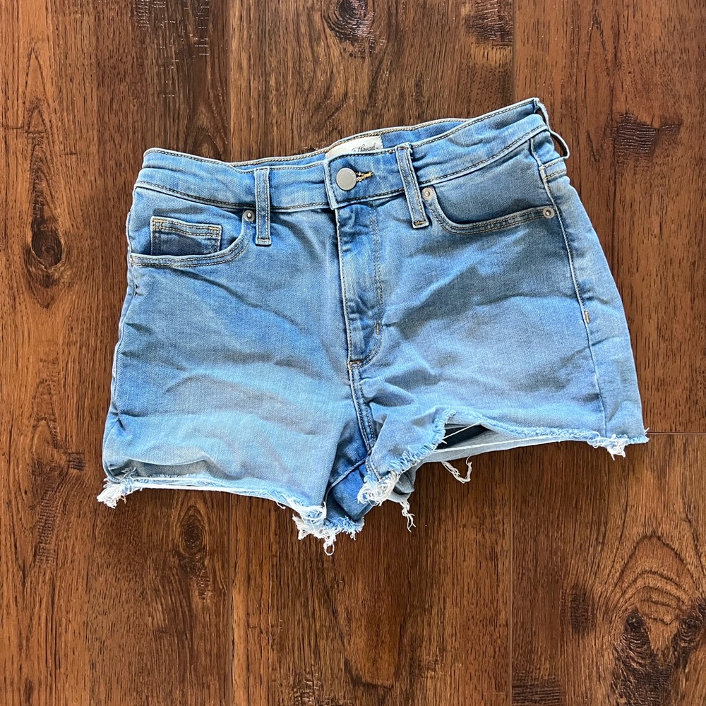 3/$10 sale Universal Thread Light Wash Denim Shorts